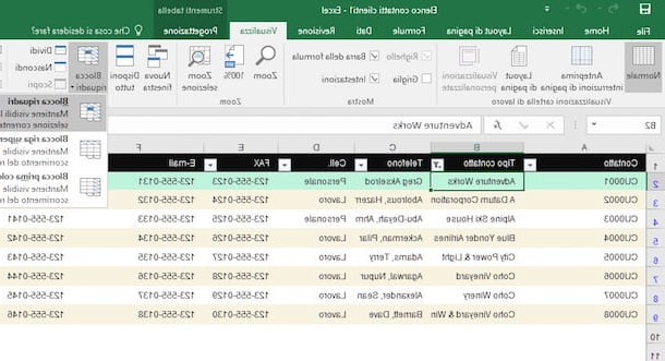 How to freeze an Excel row